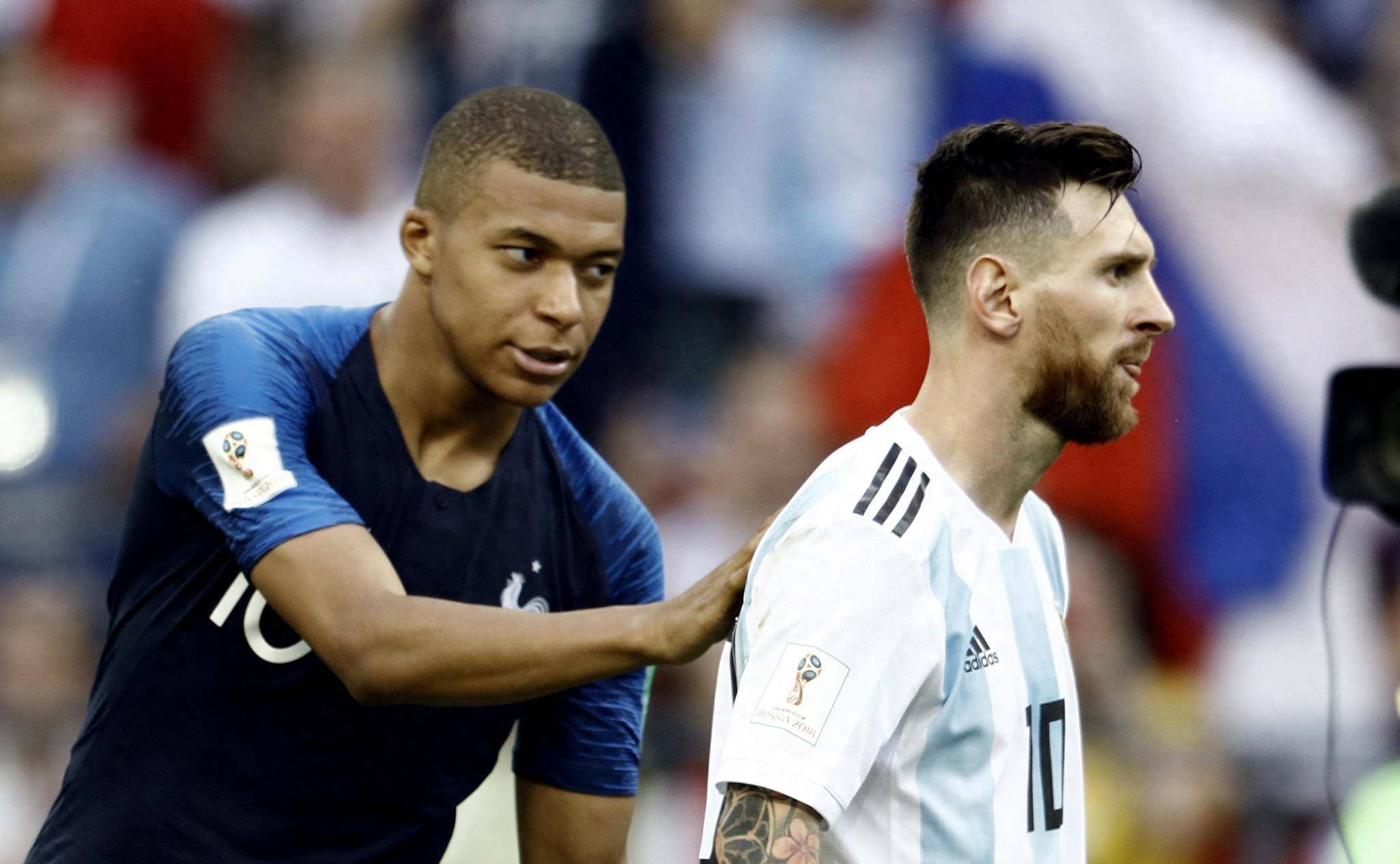 多特蒙德完胜塞内加尔,范佩西惊艳世界 多特蒙德完胜塞内加尔,范佩西惊艳世界