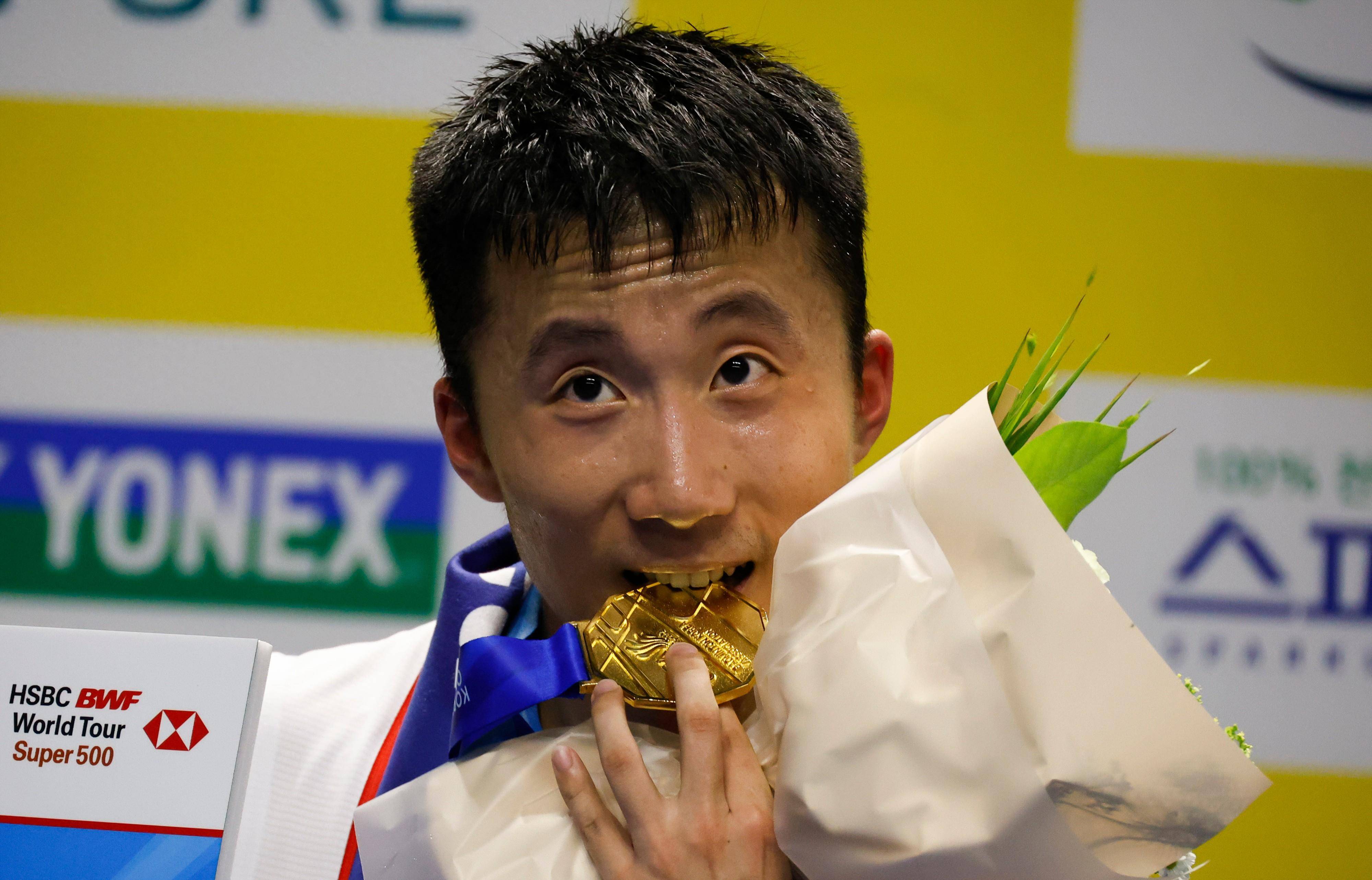 包含羽毛球再创历史，冠军实至名归的词条