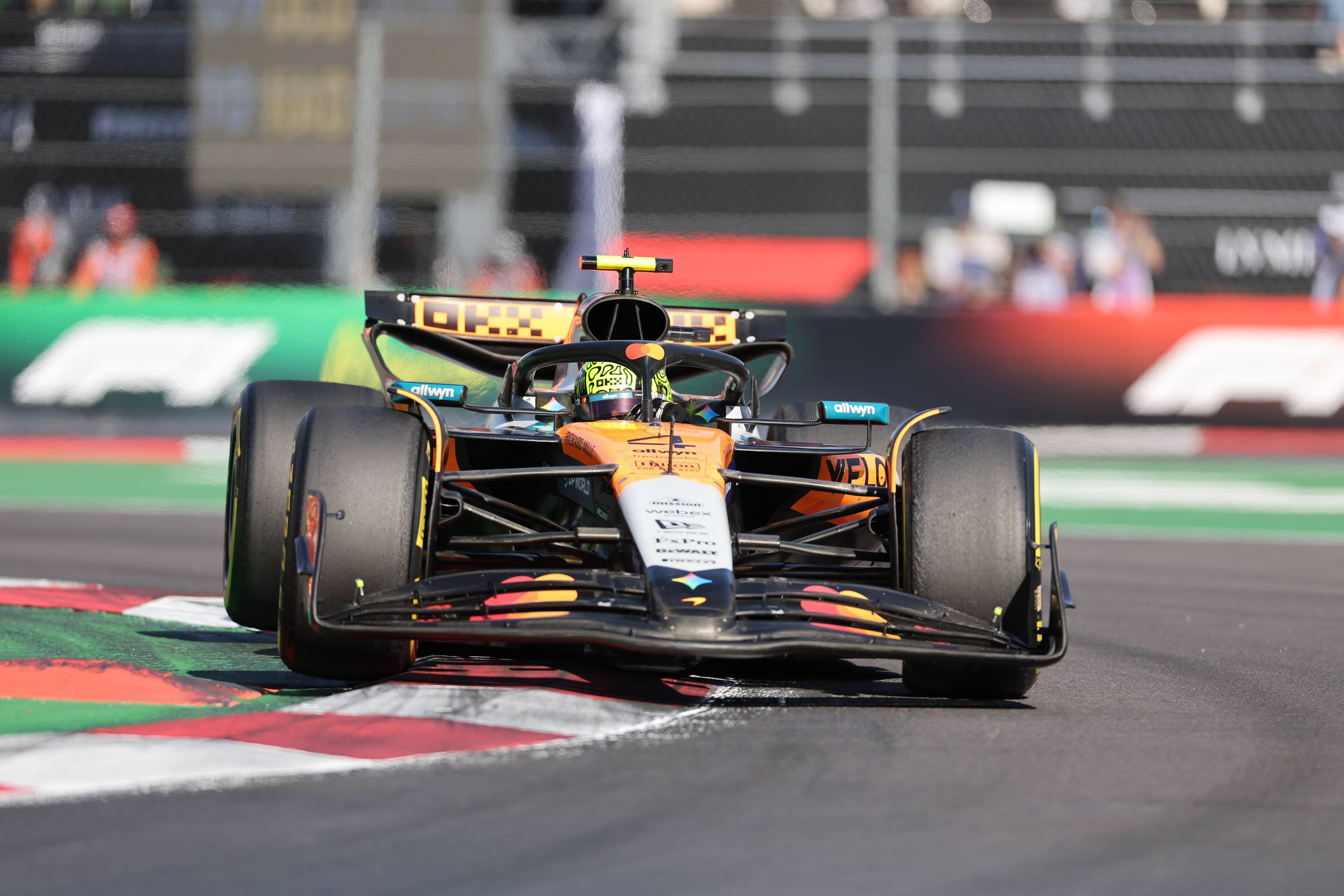 迈凯伦完胜法拉利,诺里斯惊艳四座 迈凯伦完胜法拉利,诺里斯惊艳四座