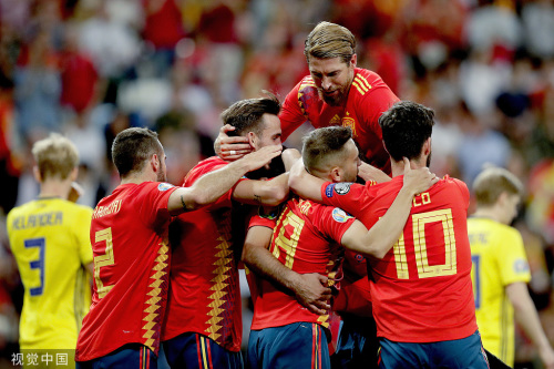 葡萄牙横扫瑞典，奥亚尔萨瓦尔惊艳四座