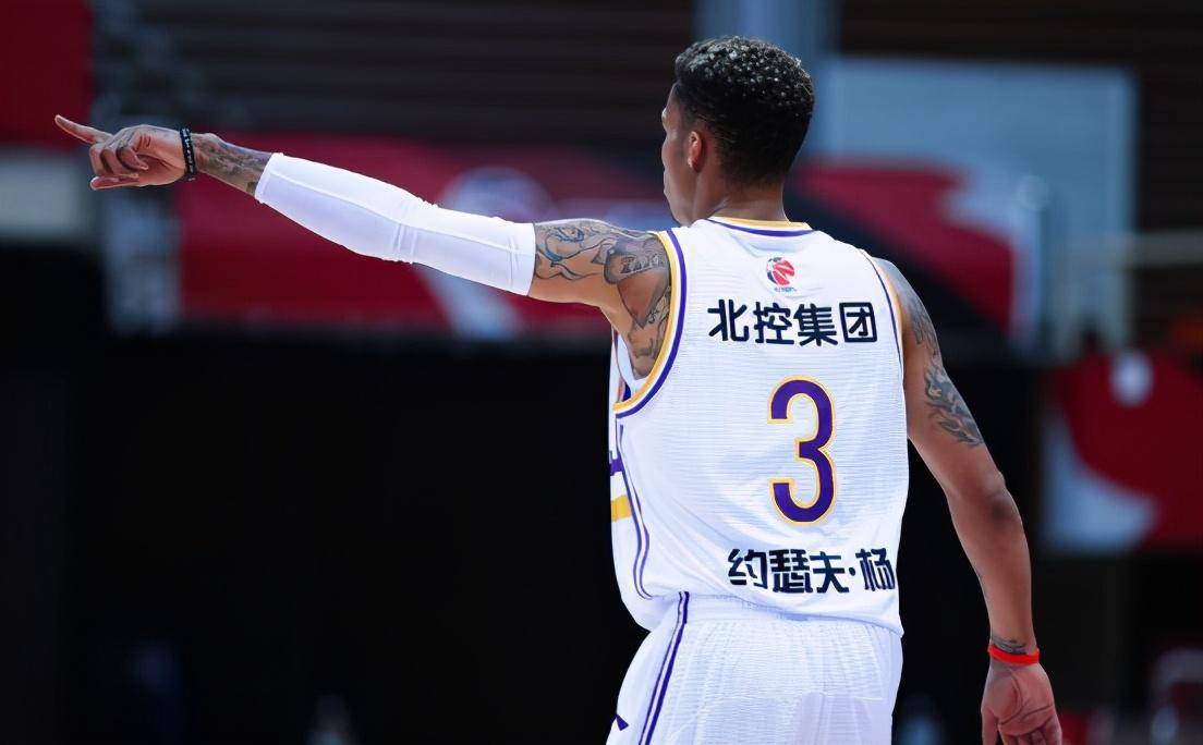 日本轻取法国，迪马利亚状态火热