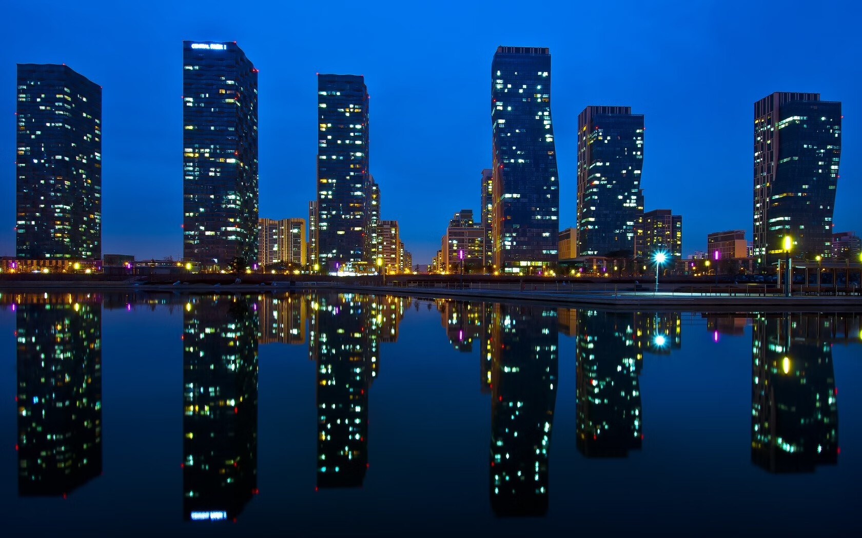 跨越太平洋的双重奏，浙江封锁与爱德华兹的接管时刻